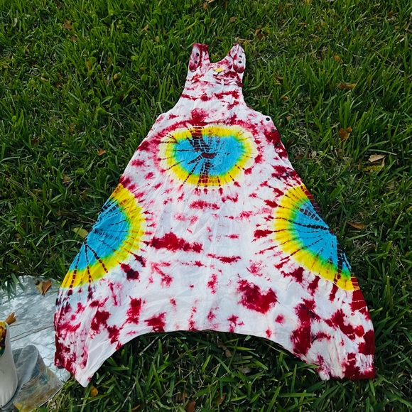 Beautiful overall romper (jumpsuit) - Picture 10 of 12